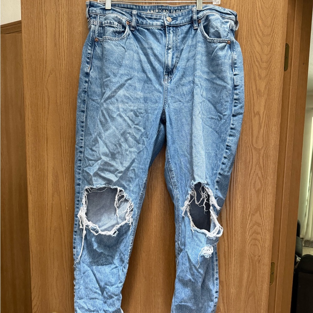 American Eagle Outfitters Blue Mom Jeans Relaxed Fit